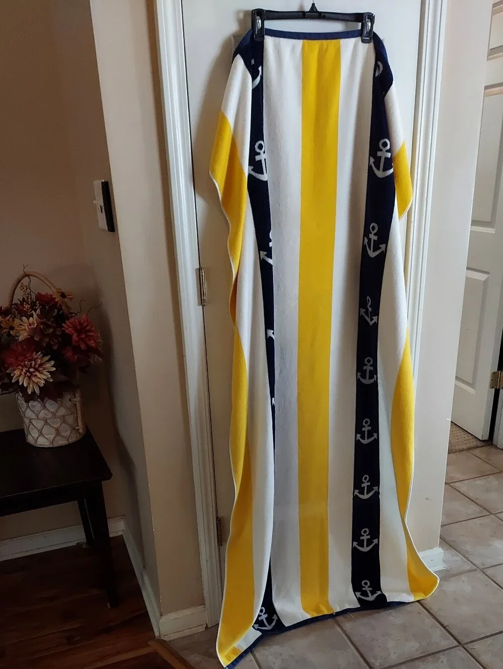 Ancora Resort nwot ancora